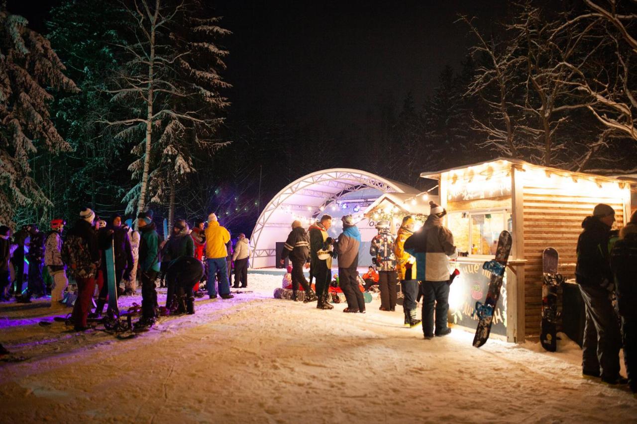 Ski Complex Logoysk Lahojsk Buitenkant foto